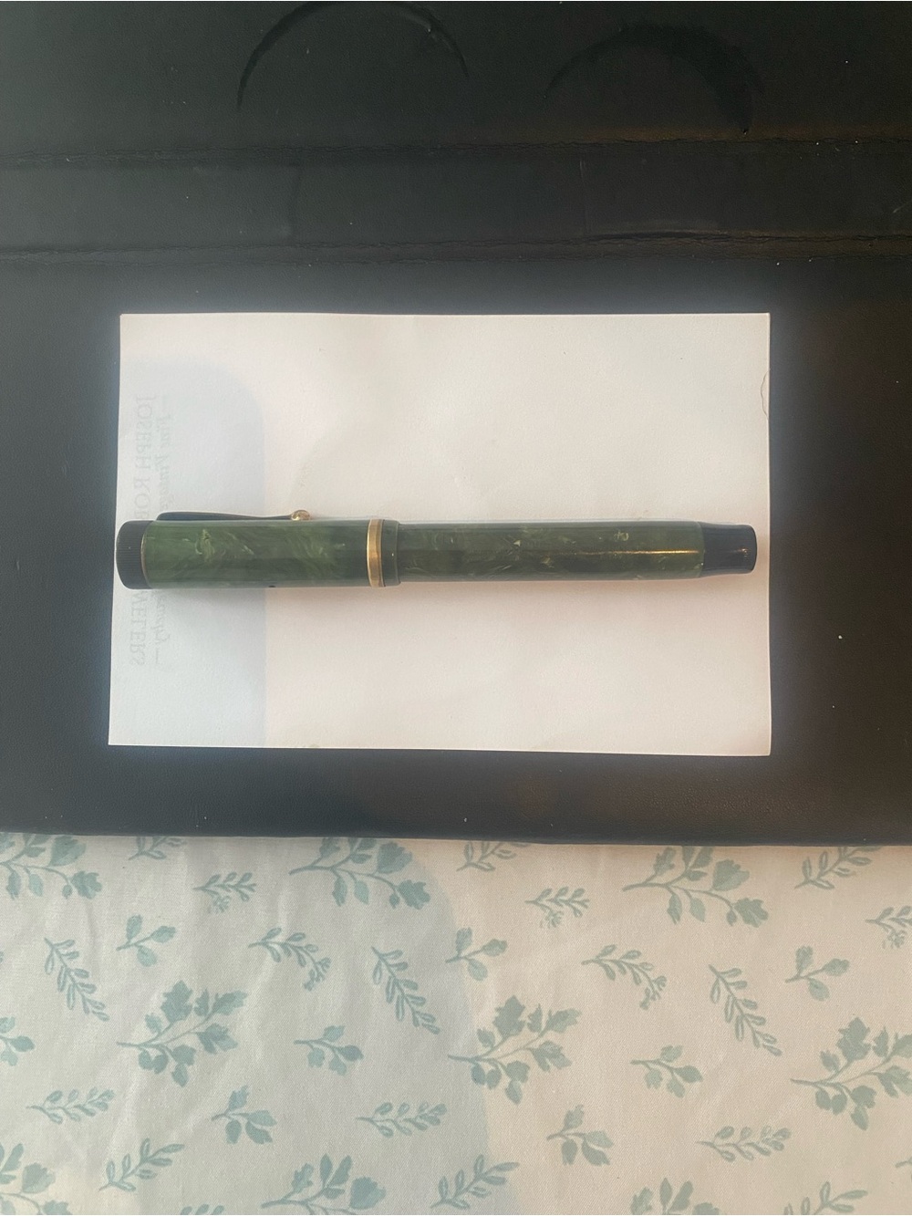 Parker Green jade Fountain Pen with Black Accents and Gold Trim